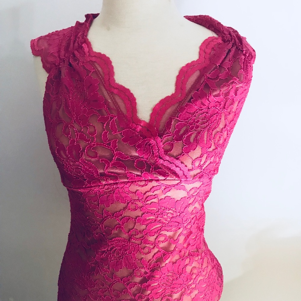 Boston proper pink lace top size medium